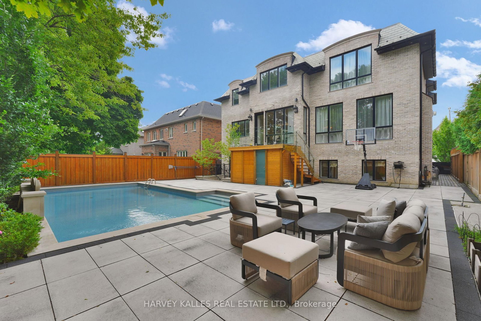 64 Yorkminster Rd, Toronto — 48