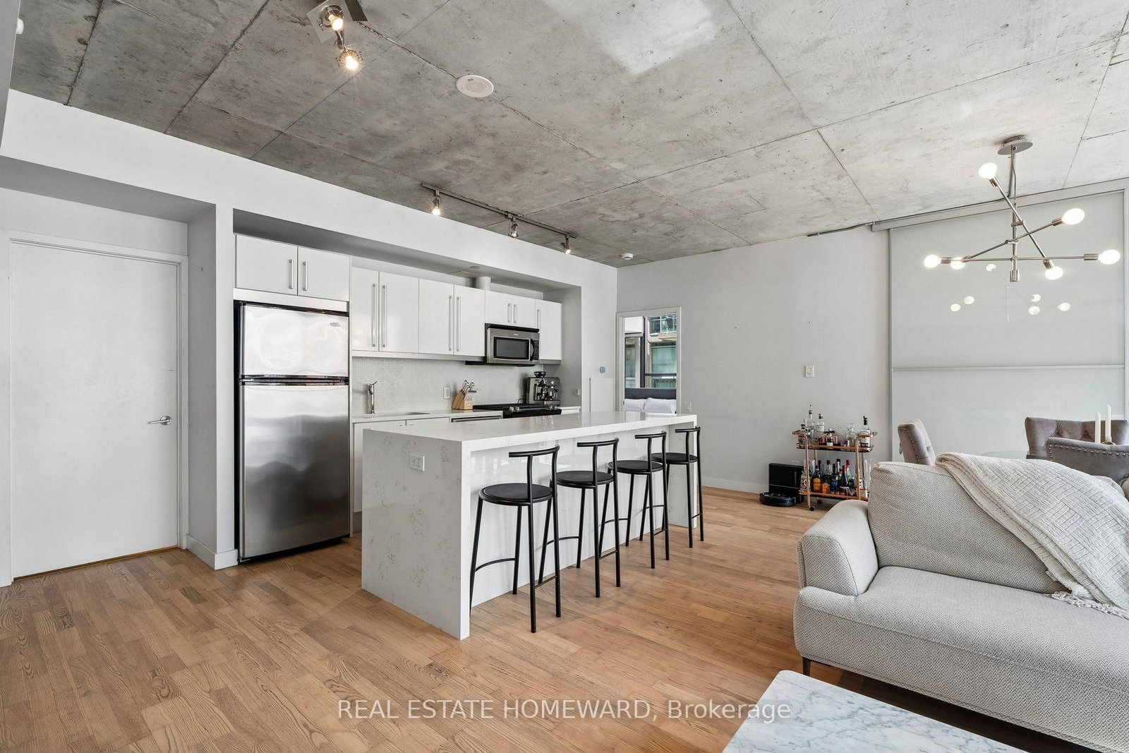 807-25 Oxley St, Toronto — 8