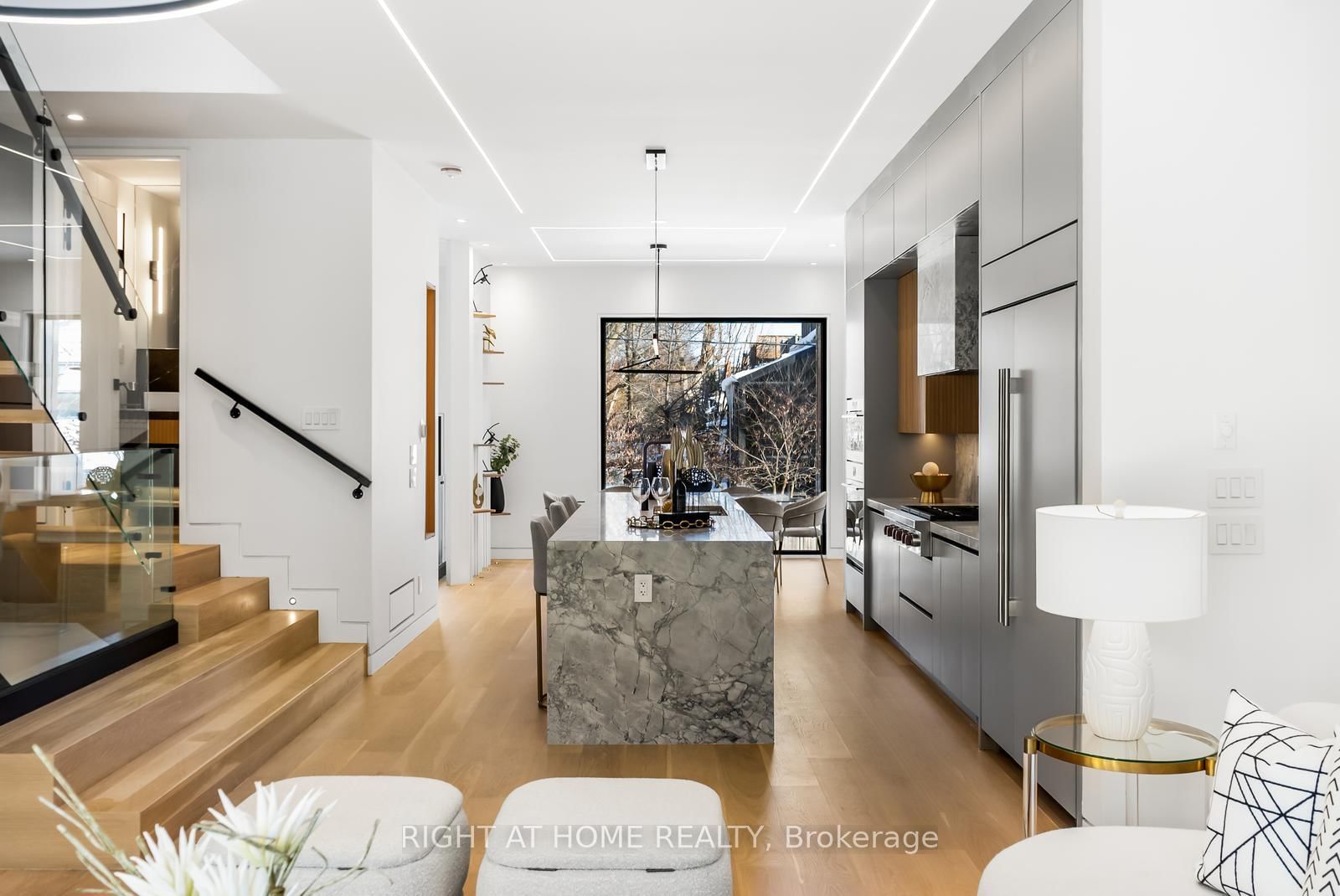 74B Rathnelly Ave, Toronto — 12