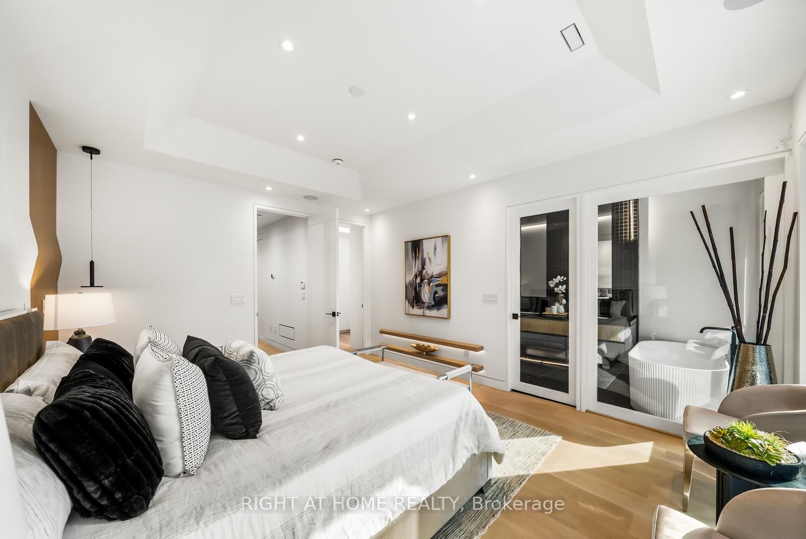 74B Rathnelly Ave, Toronto — 24