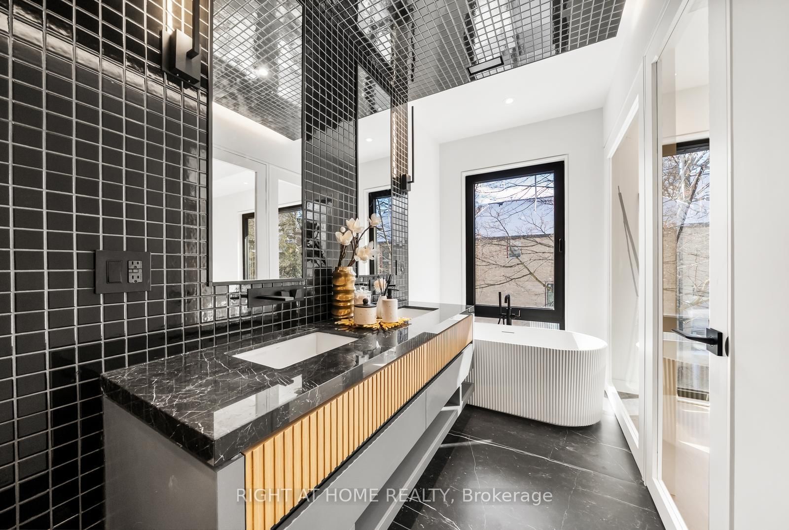 74B Rathnelly Ave, Toronto — 26