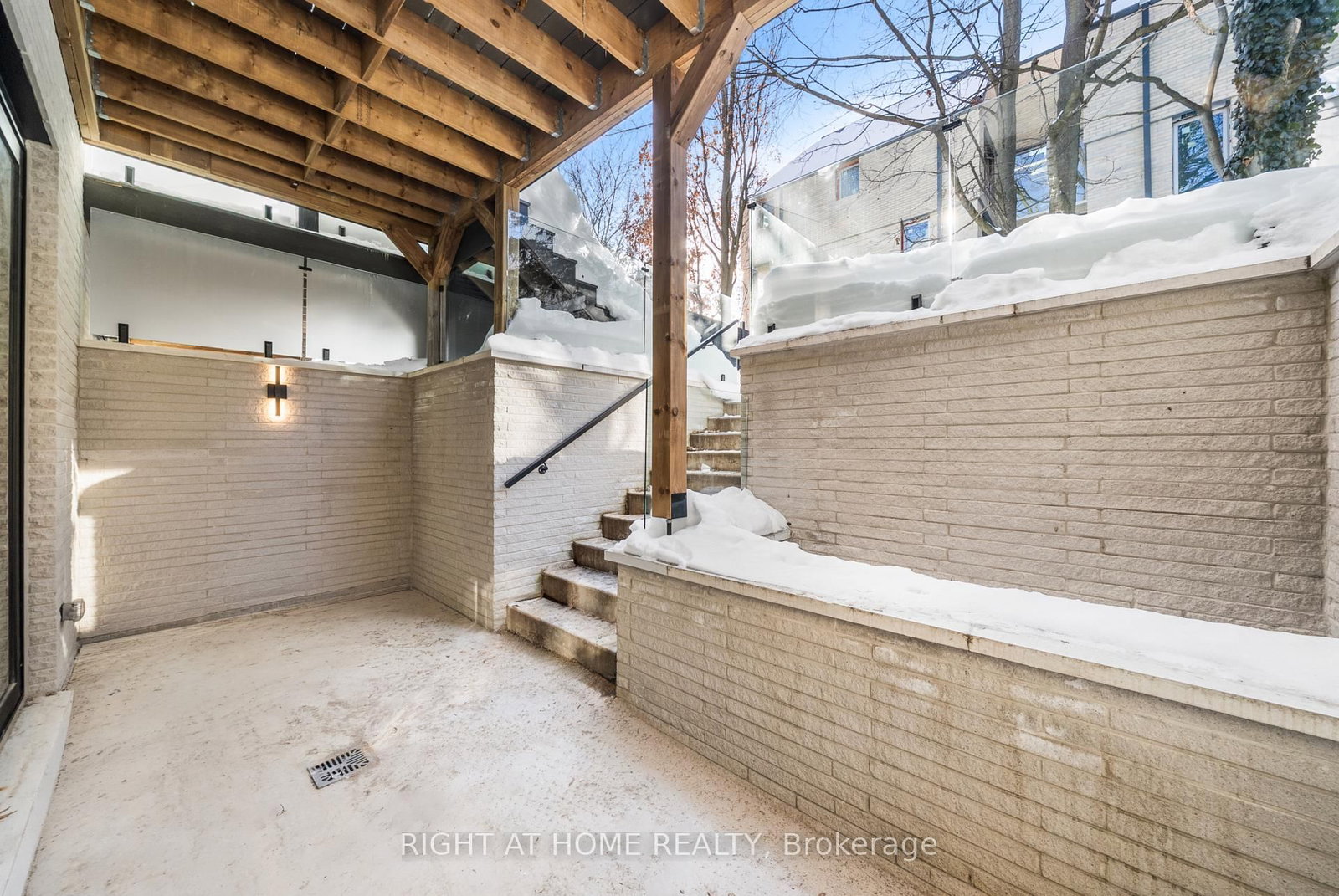 74B Rathnelly Ave, Toronto — 47