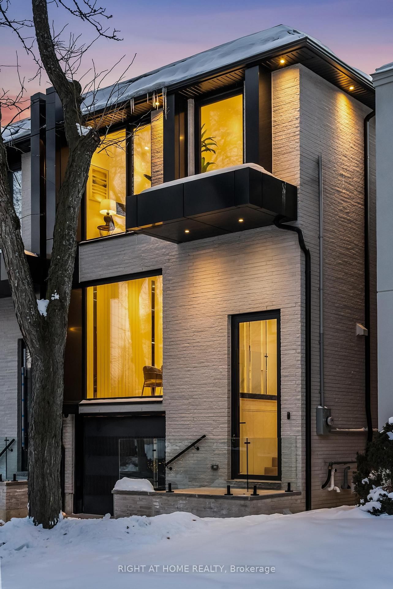 74B Rathnelly Ave, Toronto — 49