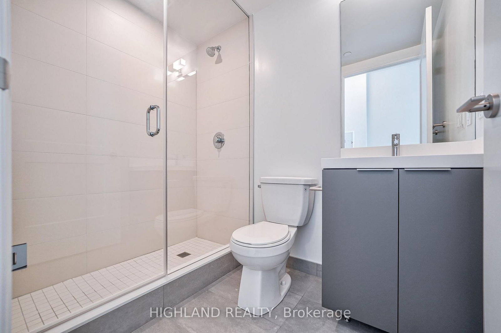 3605-8 Widmer St, Toronto — 10