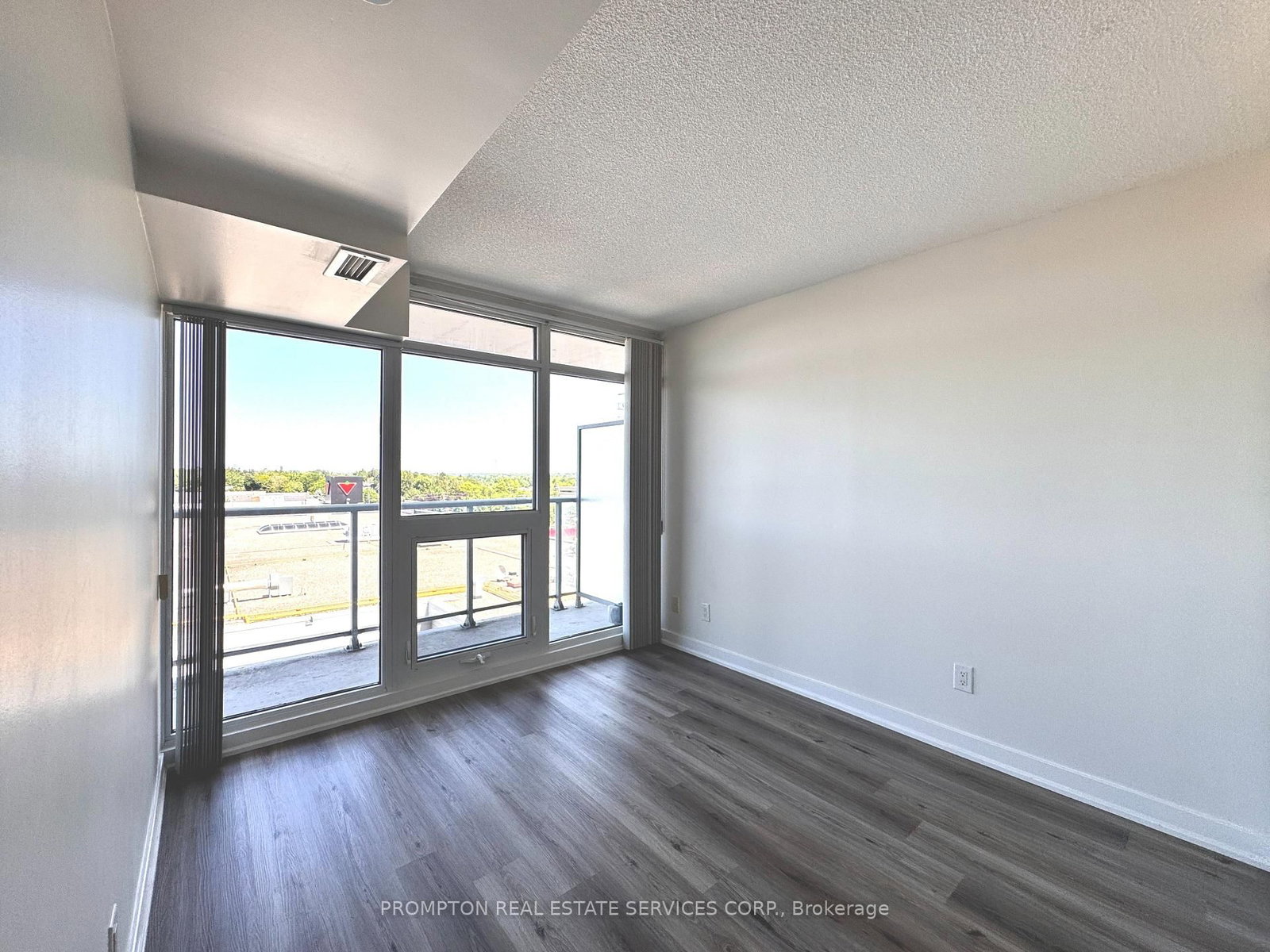 612-72 Esther Shiner Blvd, Toronto — 12