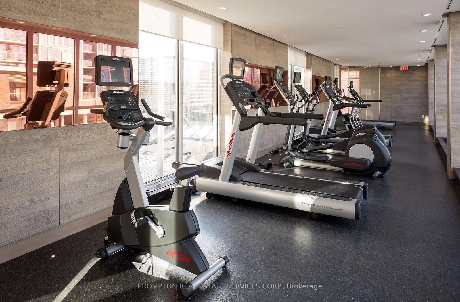 612-72 Esther Shiner Blvd, Toronto — 24