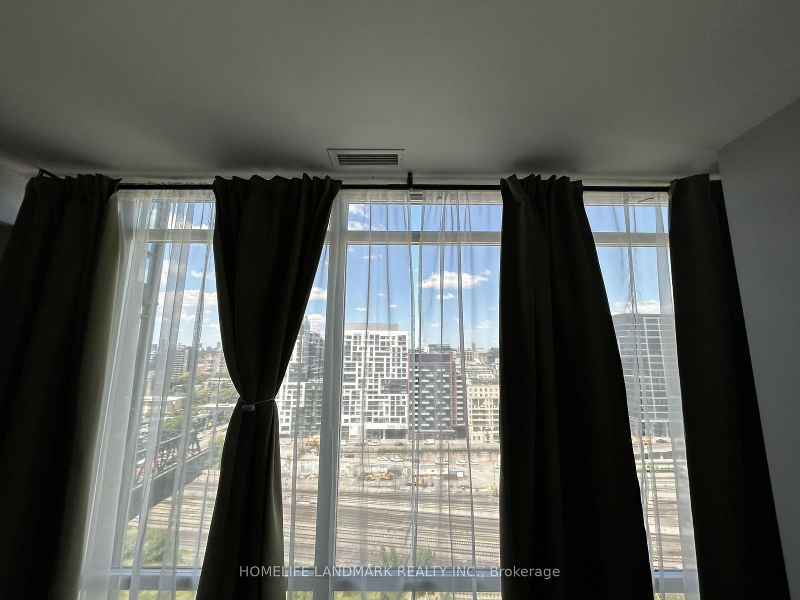 1604-170 Fort York Blvd, Toronto — 12