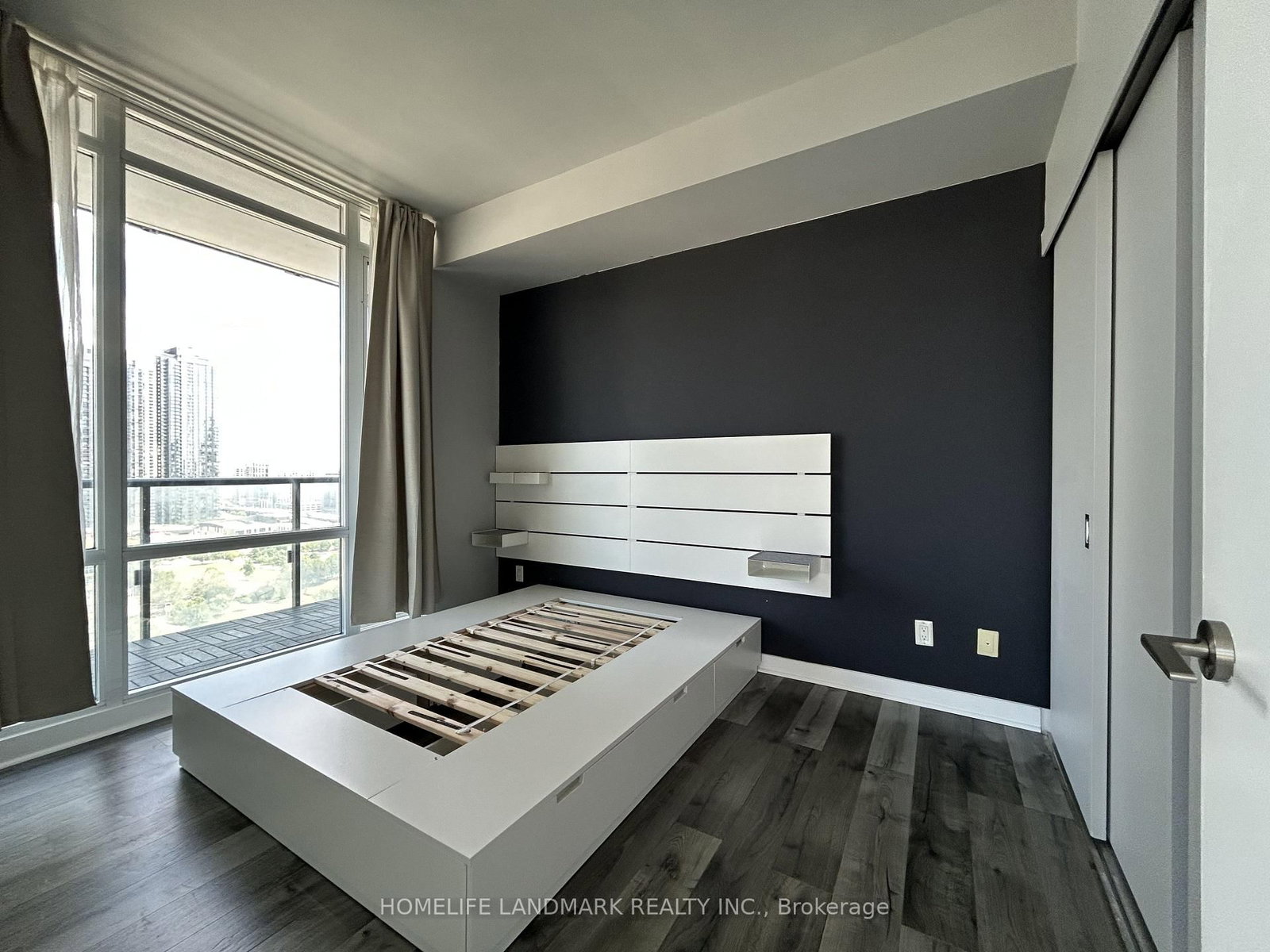 1604-170 Fort York Blvd, Toronto — 14