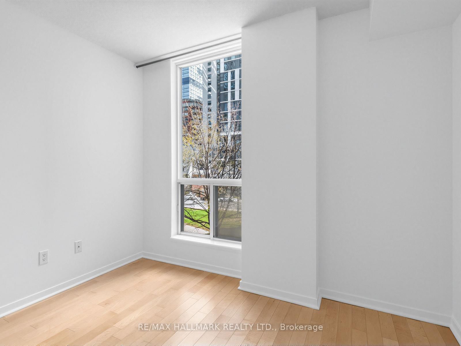 311-75 Dalhousie St, Toronto — 14