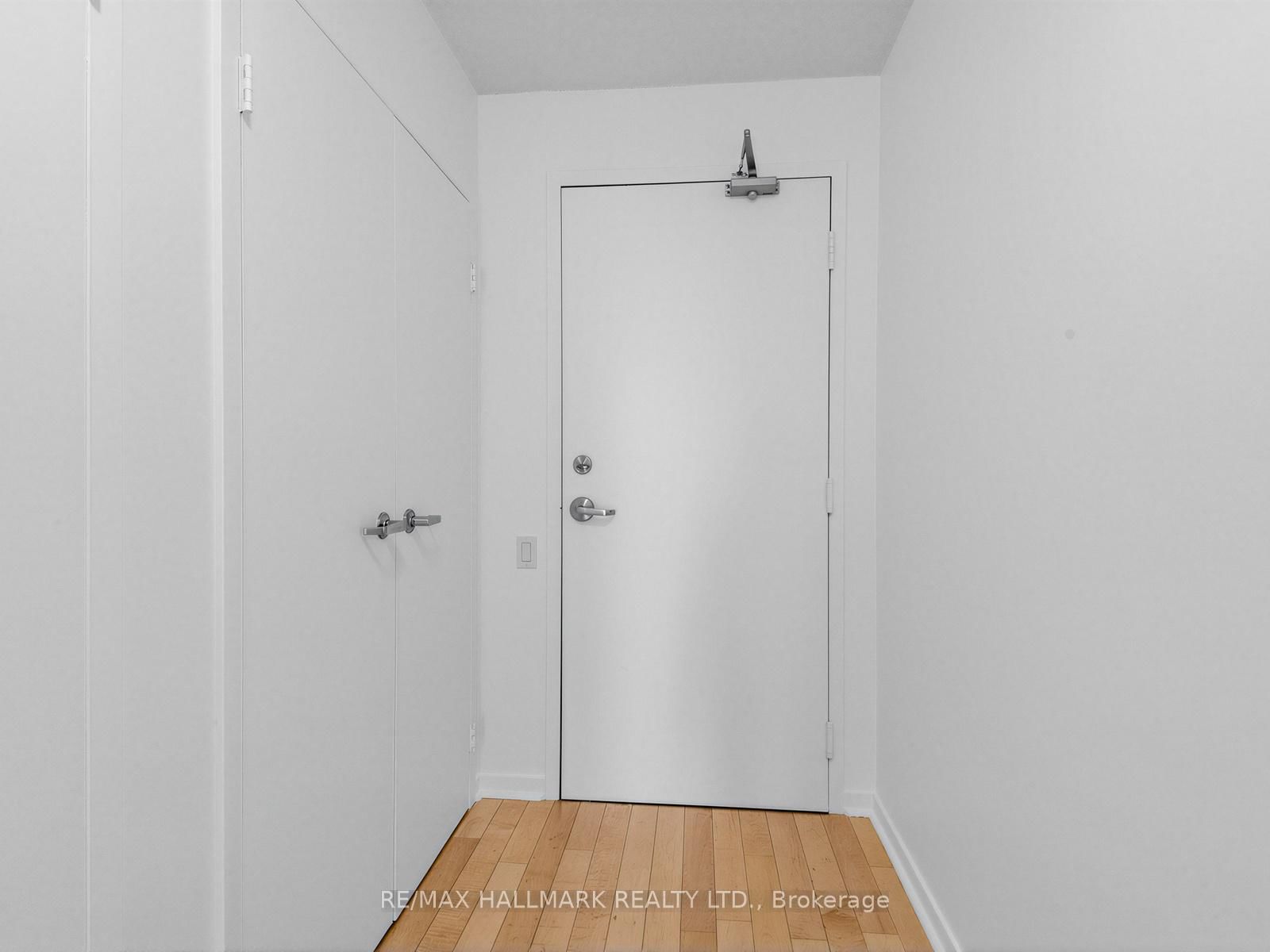 311-75 Dalhousie St, Toronto — 3