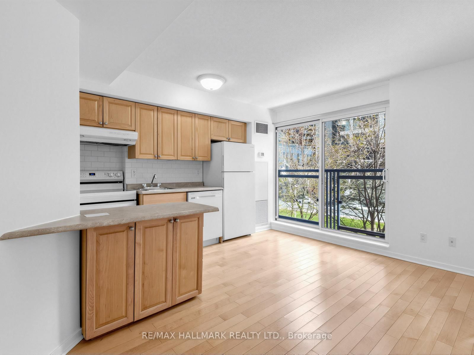 311-75 Dalhousie St, Toronto — 6