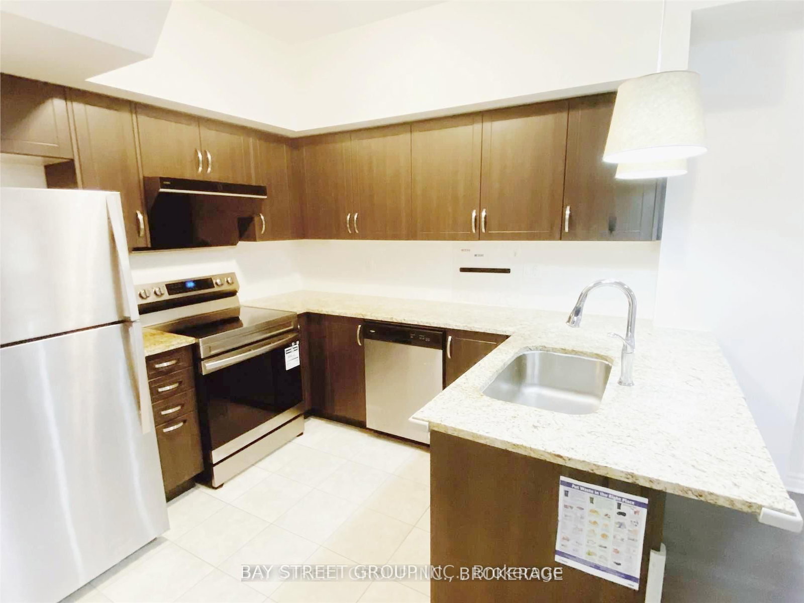 23-11 Eaton Park Lane, Toronto — 4