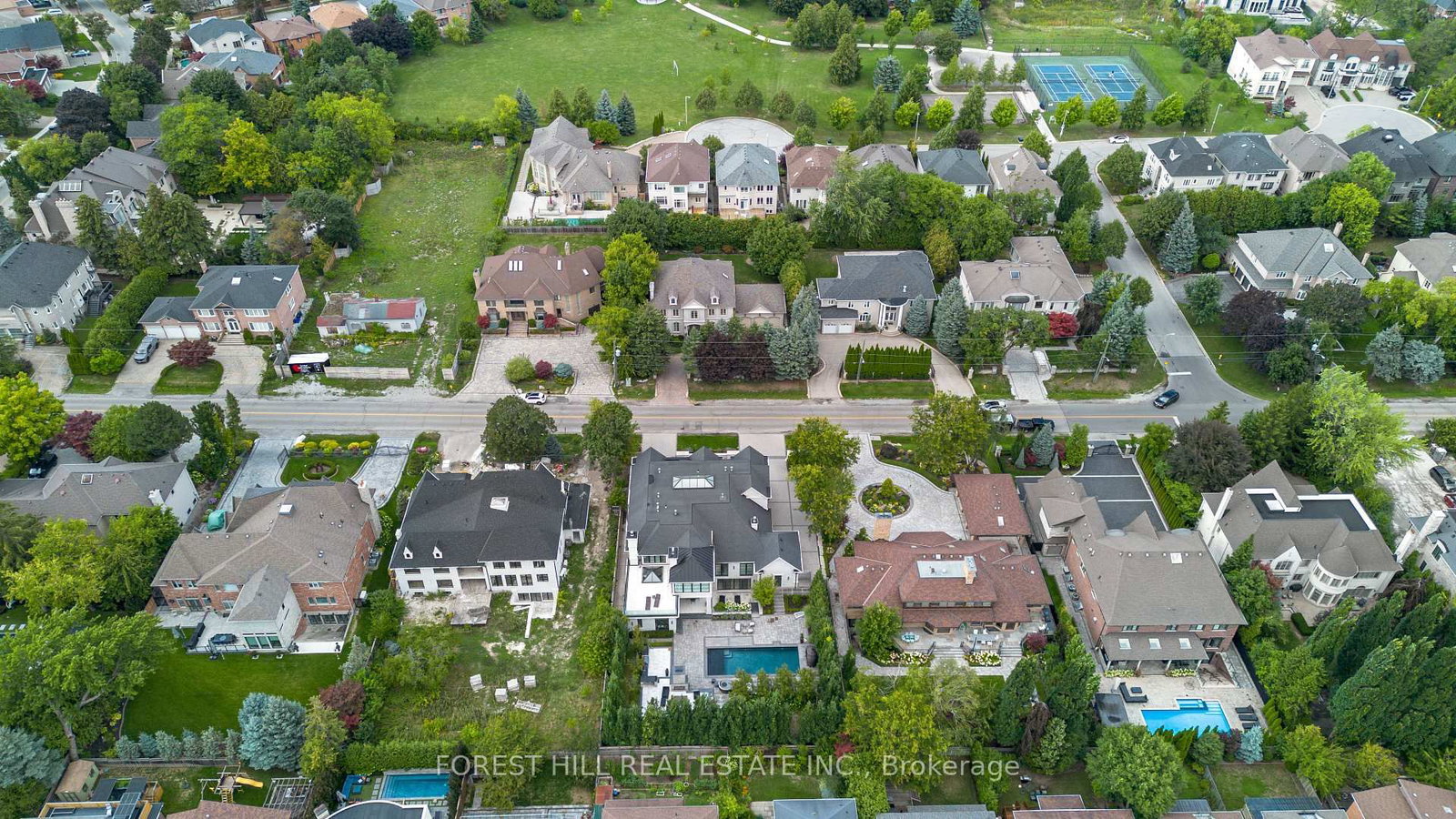 163 Arnold Ave, Vaughan — 32