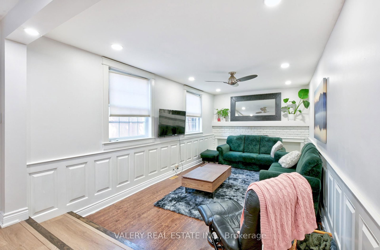 2314 Belyea St, Oakville — 15