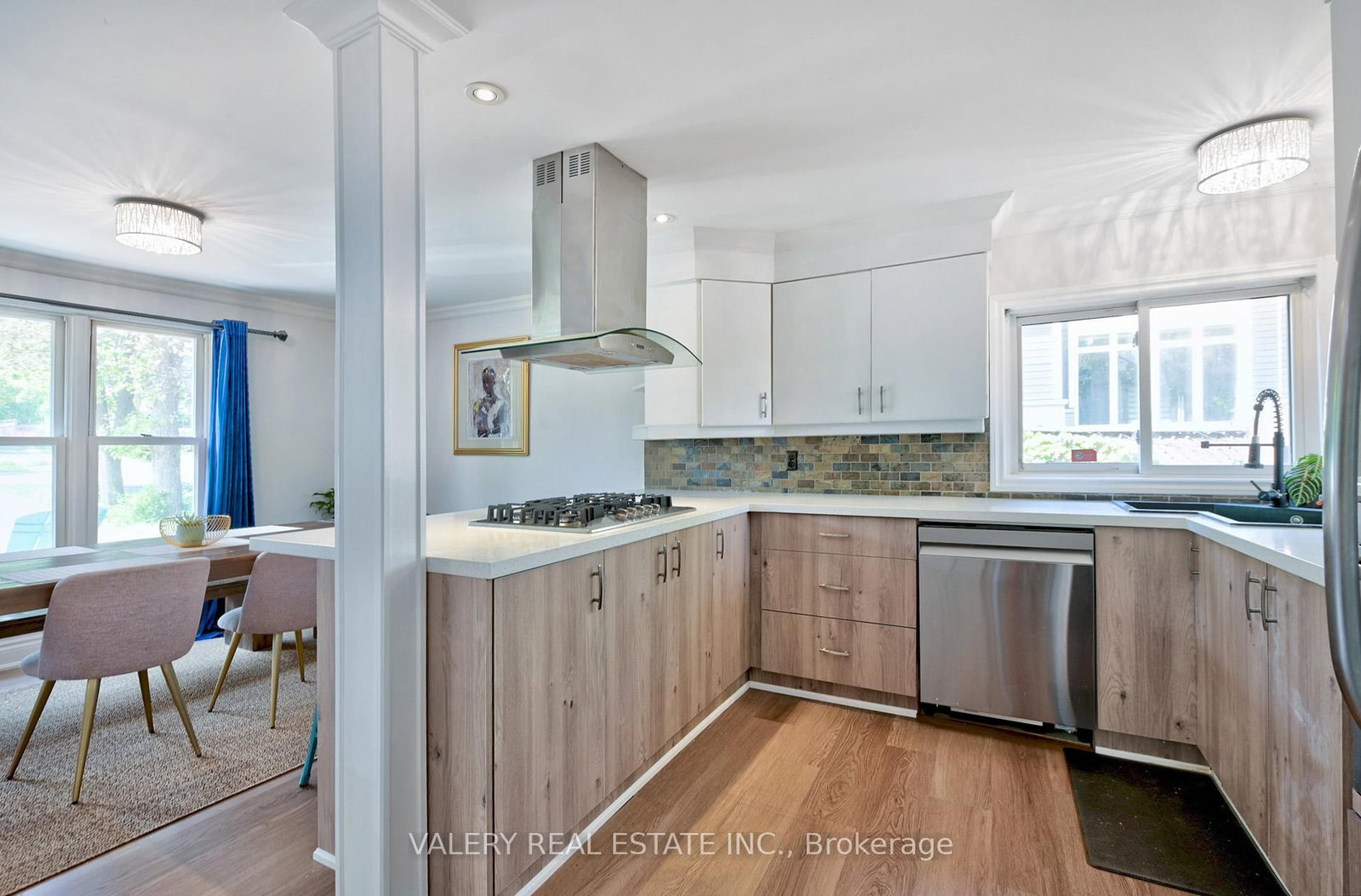 2314 Belyea St, Oakville — 20