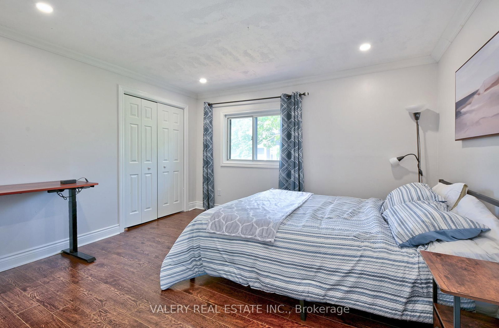 2314 Belyea St, Oakville — 3