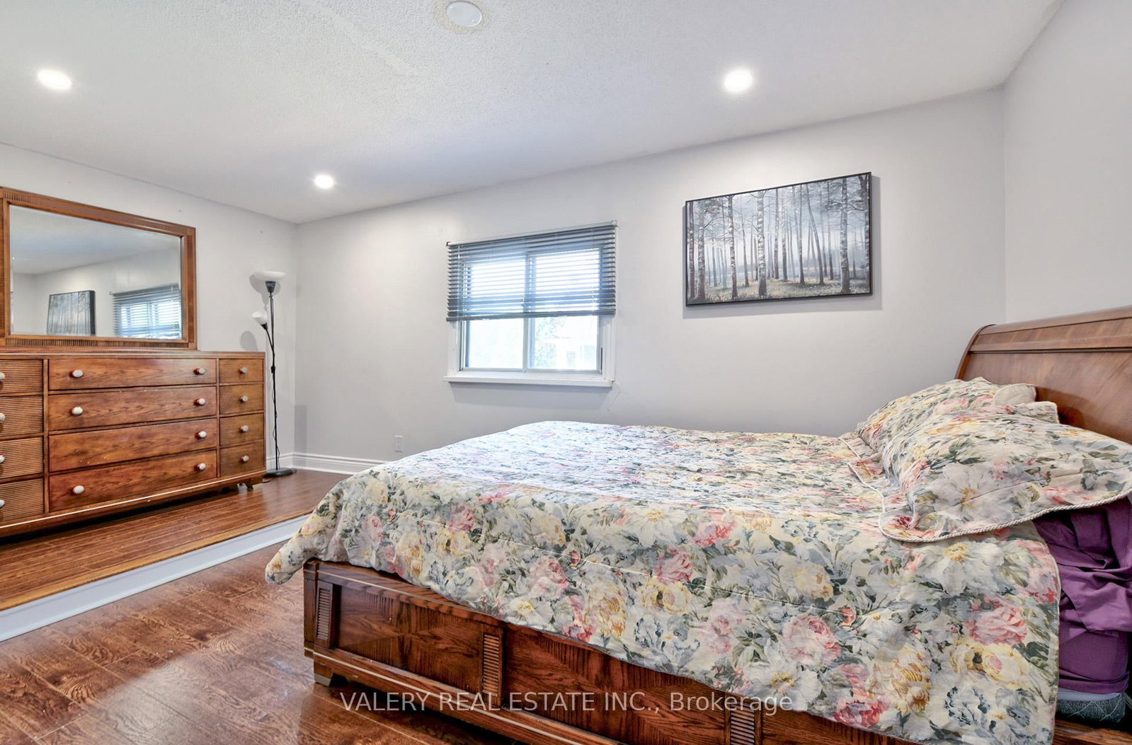 2314 Belyea St, Oakville — 6