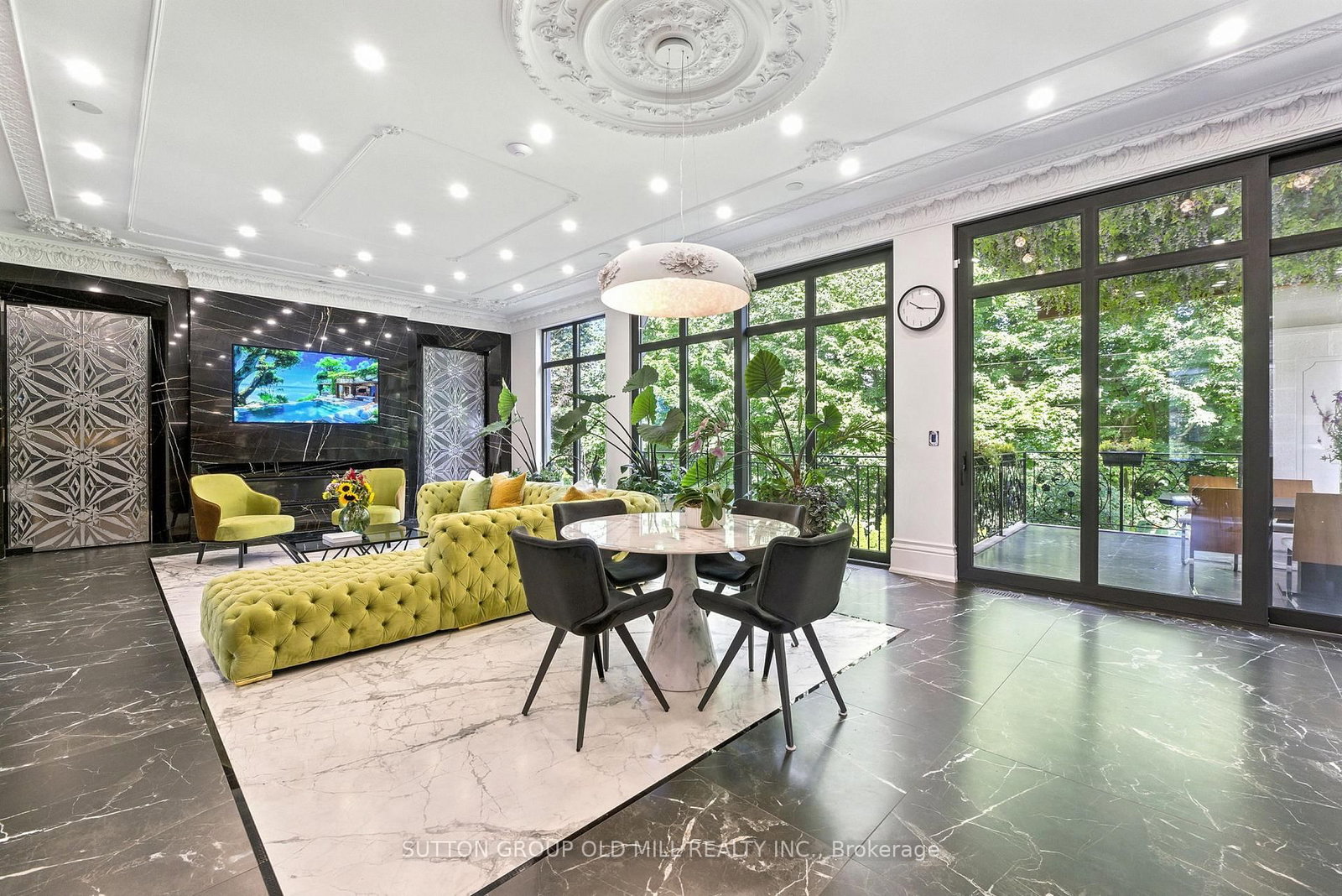 10 Hillavon Dr, Toronto — 12