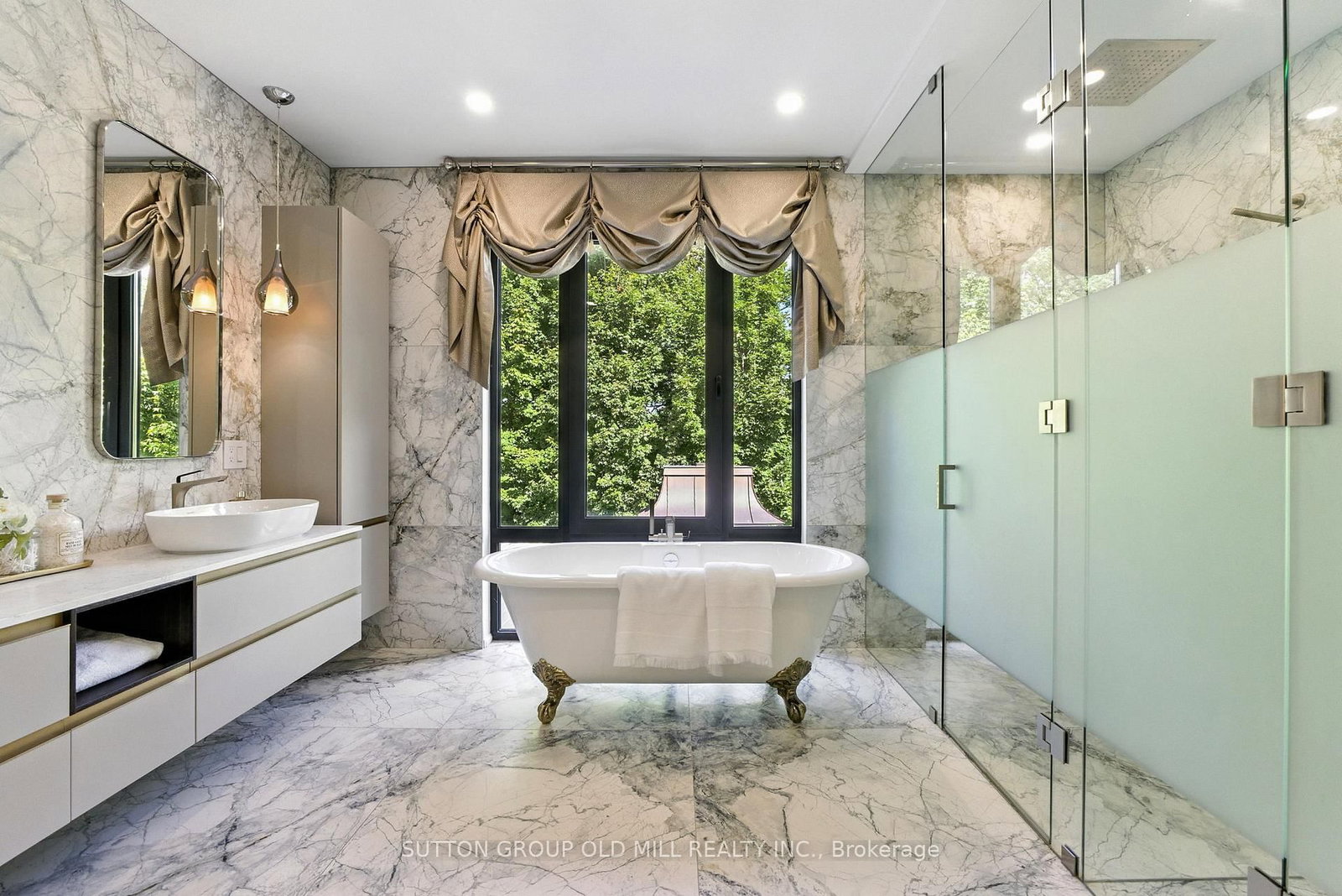 10 Hillavon Dr, Toronto — 26
