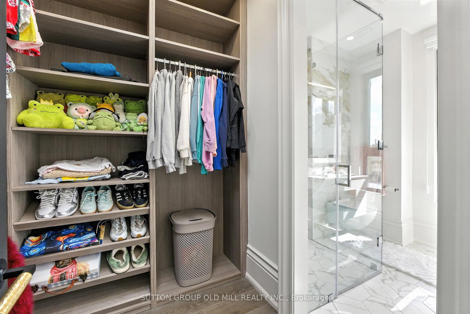 10 Hillavon Dr, Toronto — 38