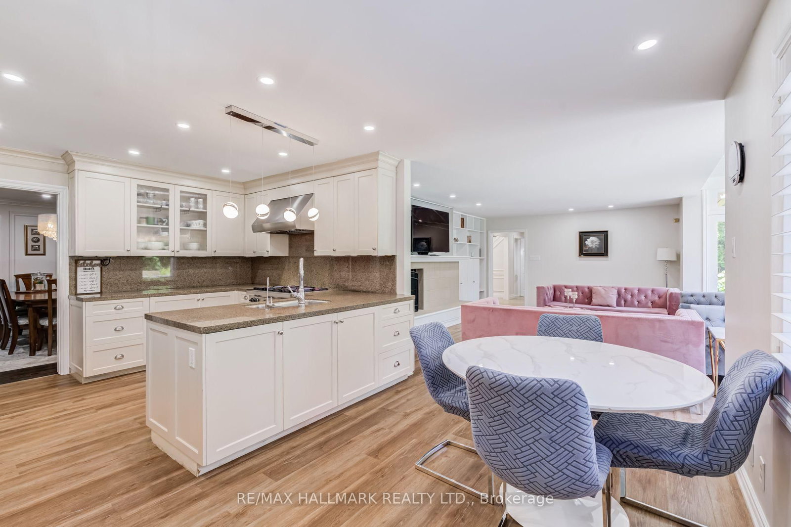 75 Arbour Dr, Oakville — 18