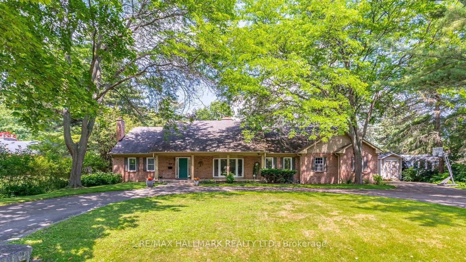75 Arbour Dr, Oakville — 2