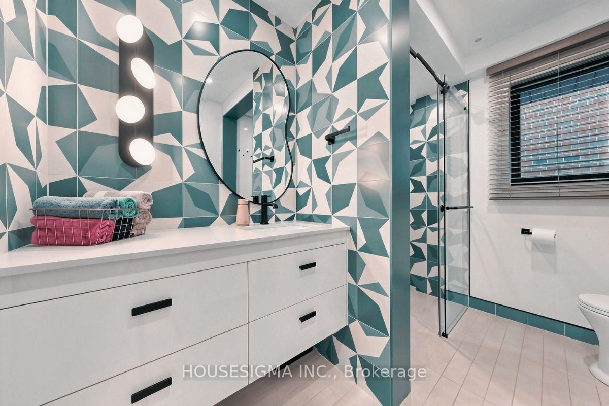 6 Koos Rd, Toronto — 21