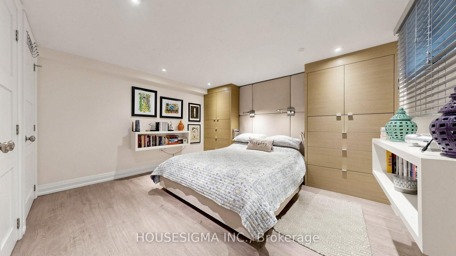 6 Koos Rd, Toronto — 32