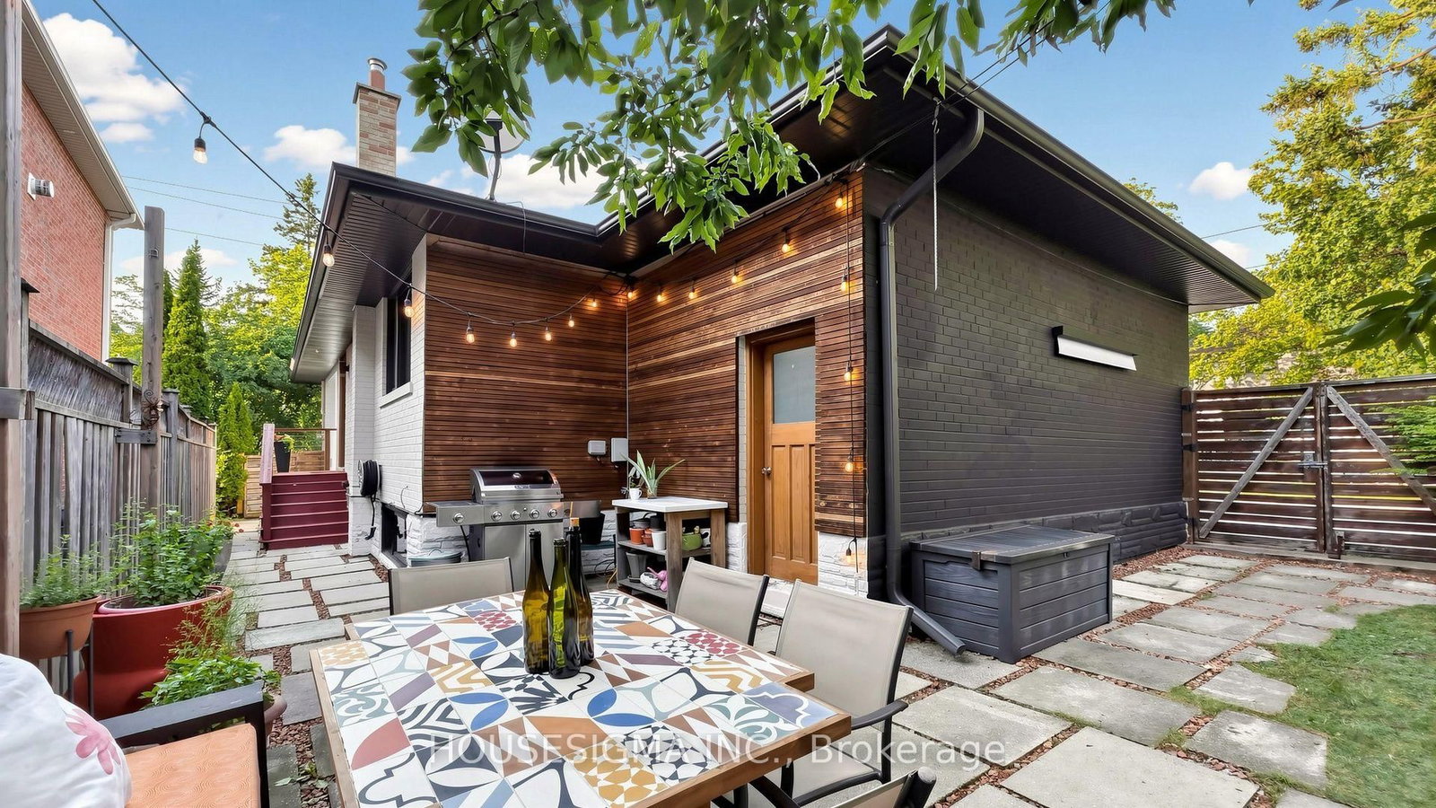 6 Koos Rd, Toronto — 42