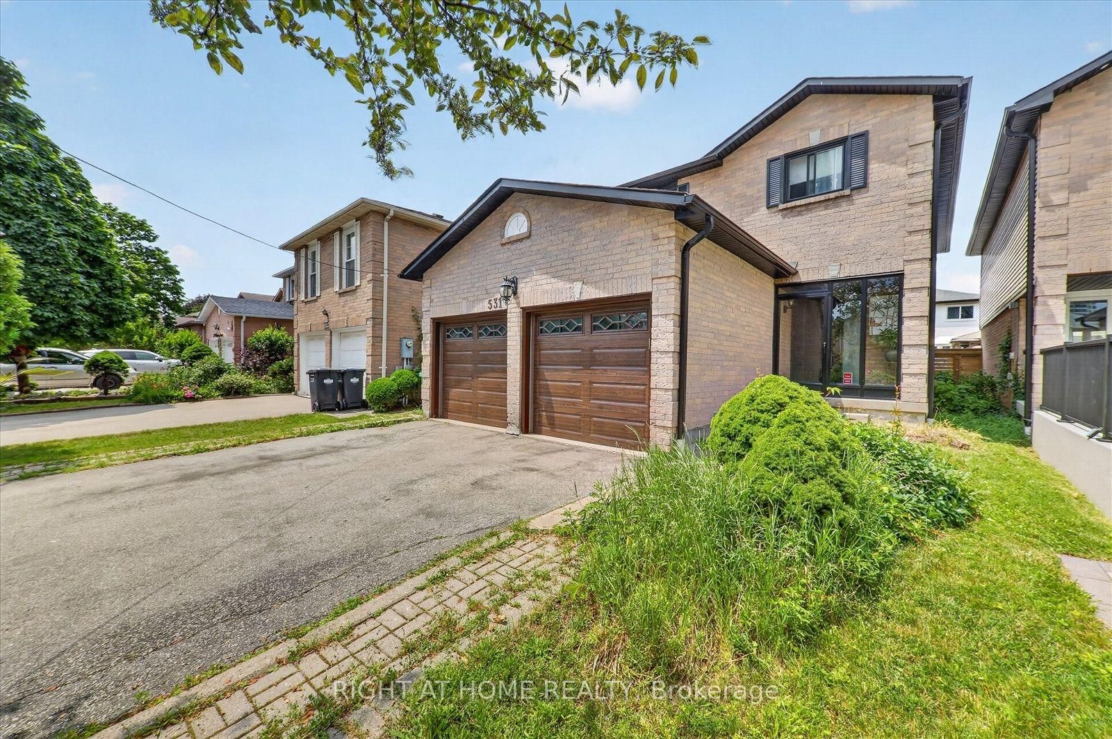 531 Wallenberg Cres, Mississauga — 2