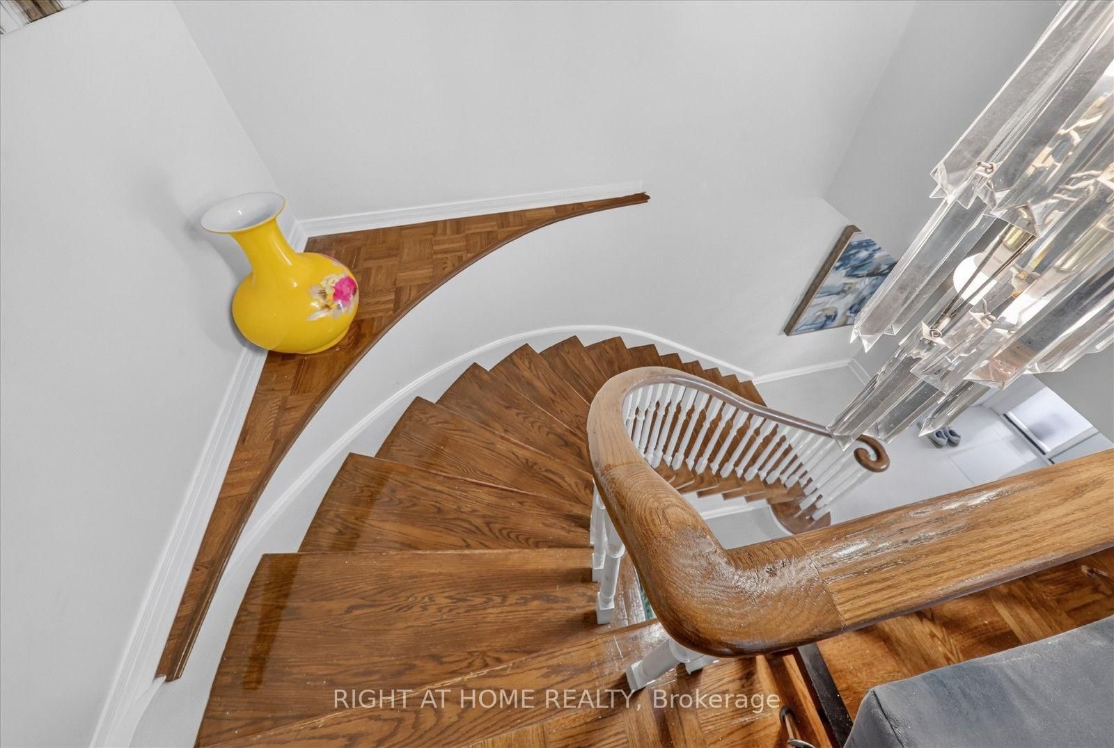 531 Wallenberg Cres, Mississauga — 27