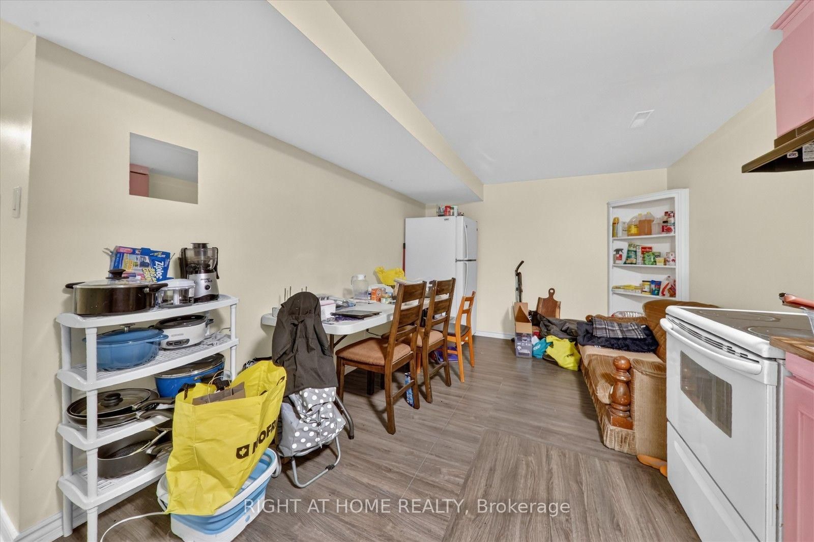 531 Wallenberg Cres, Mississauga — 41
