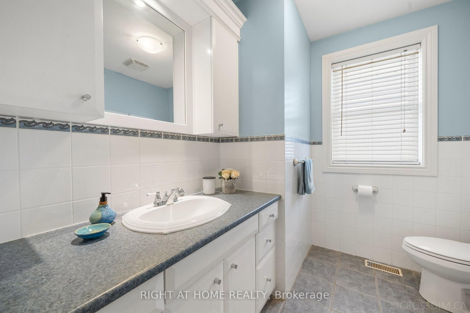 39 Grovetree Rd, Toronto — 20