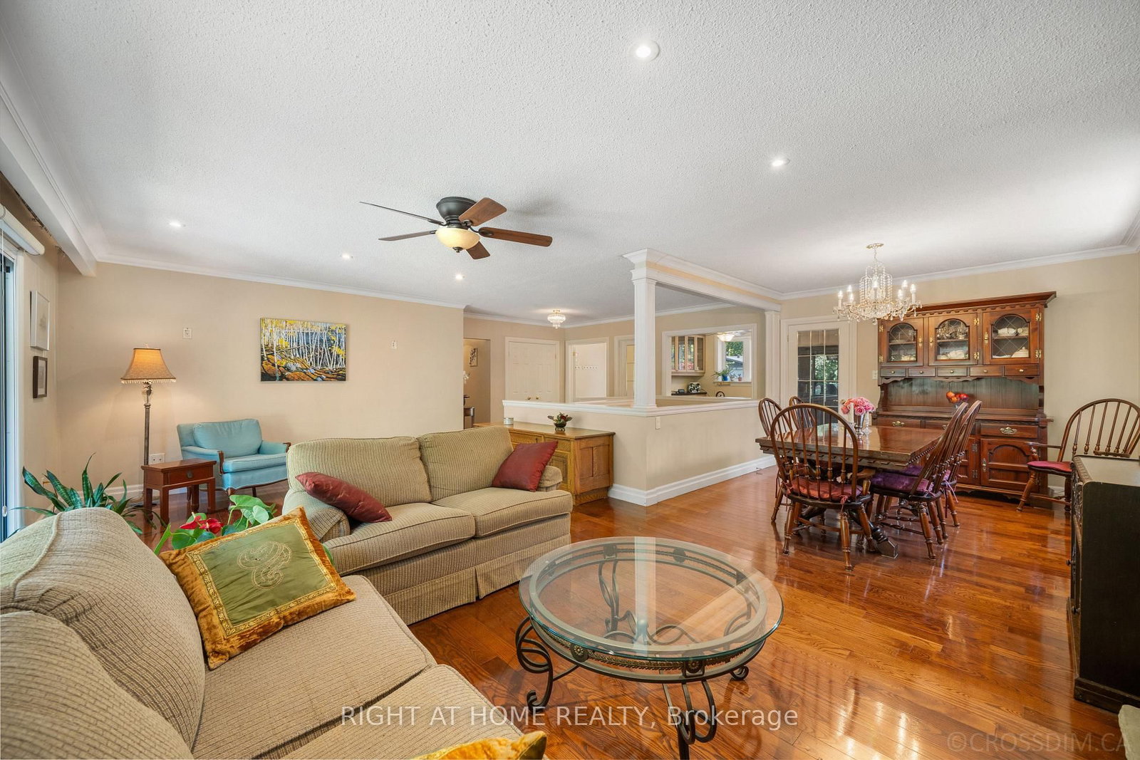 39 Grovetree Rd, Toronto — 9