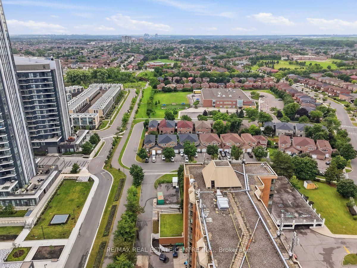 8 Nahani Way 304 Way, Mississauga — 19