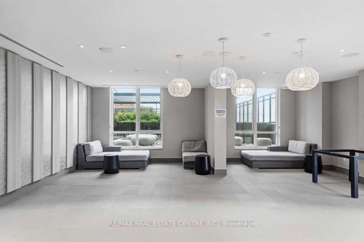 8 Nahani Way 304 Way, Mississauga — 20