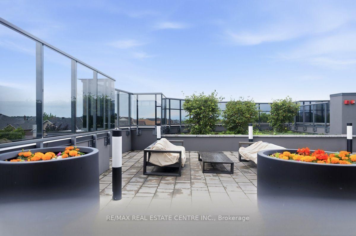 8 Nahani Way 304 Way, Mississauga — 30