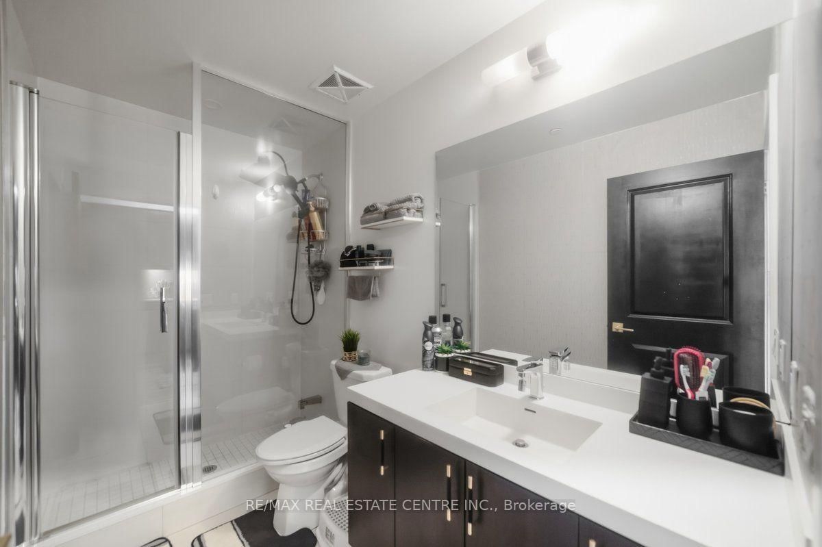 8 Nahani Way 304 Way, Mississauga — 31