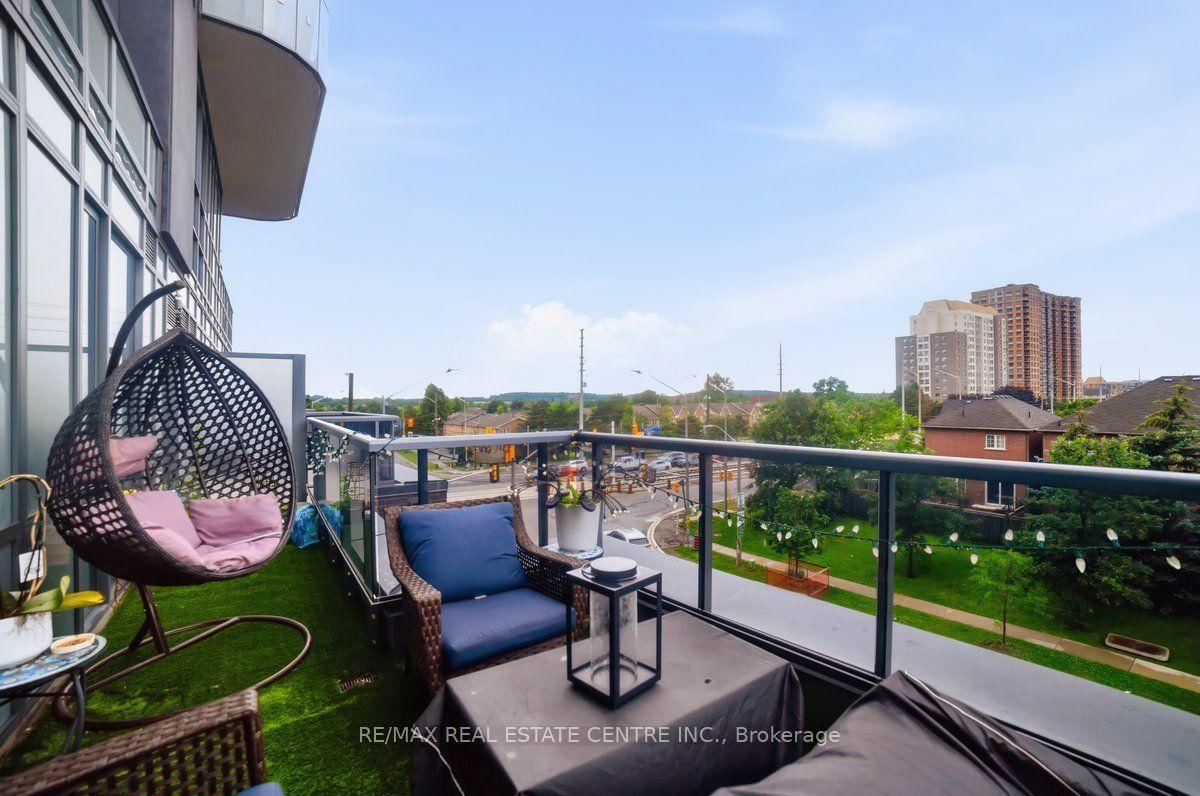 8 Nahani Way 304 Way, Mississauga — 32