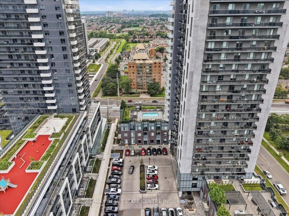 8 Nahani Way 304 Way, Mississauga — 46