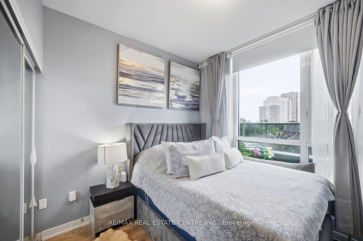 8 Nahani Way 304 Way, Mississauga — 7