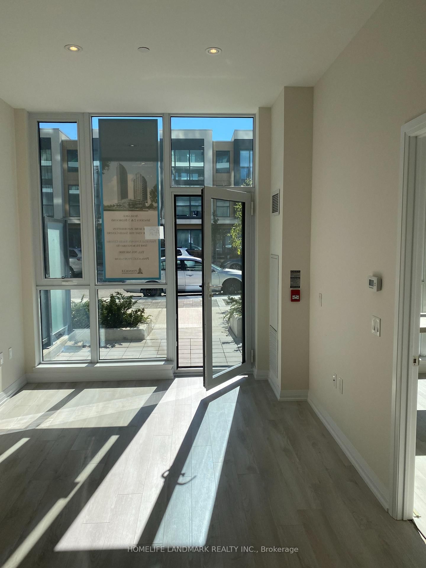 A2-65 Watergarden Dr, Mississauga — 24