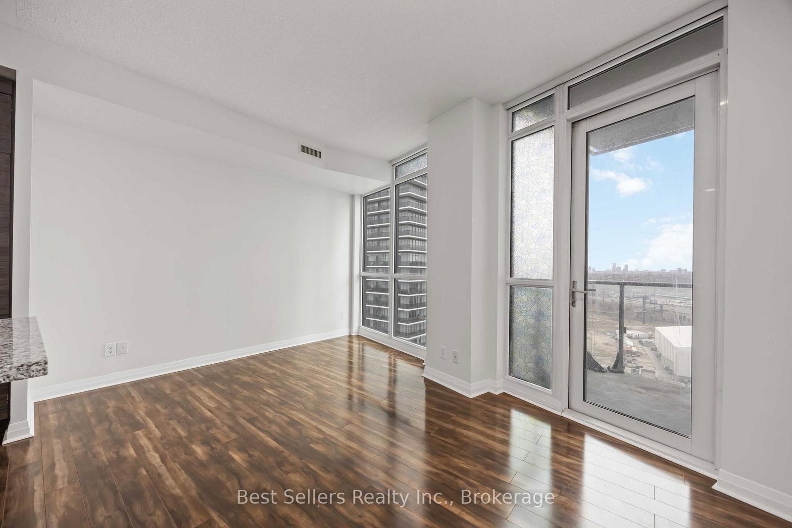 2108-59 Annie Craig Dr, Toronto — 10