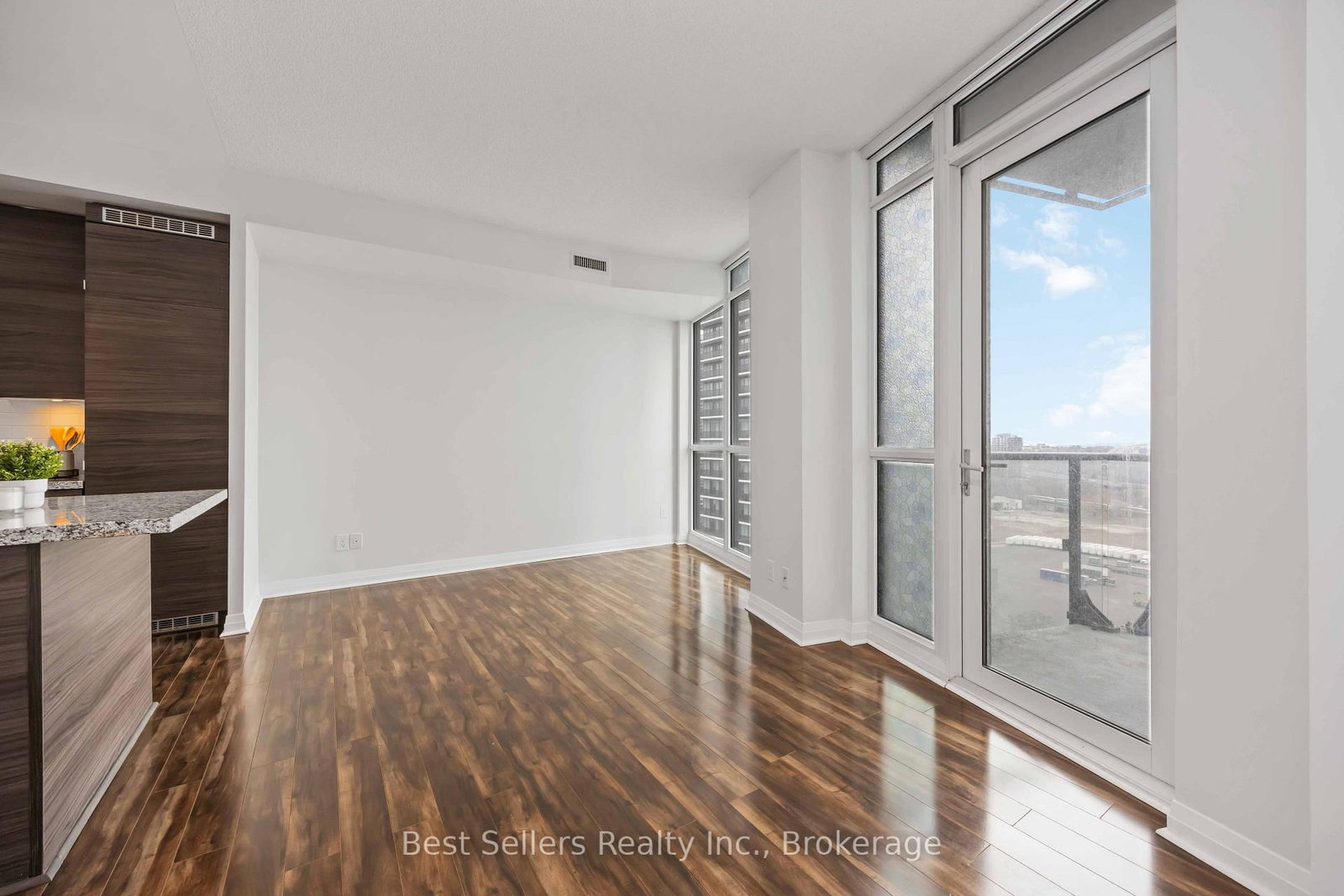 2108-59 Annie Craig Dr, Toronto — 15