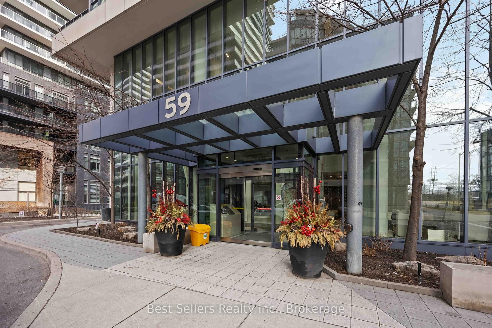 2108-59 Annie Craig Dr, Toronto — 2