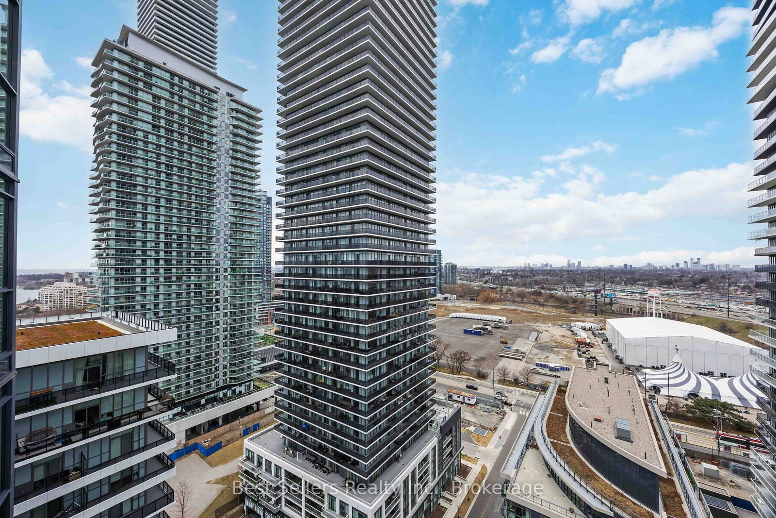 2108-59 Annie Craig Dr, Toronto — 31