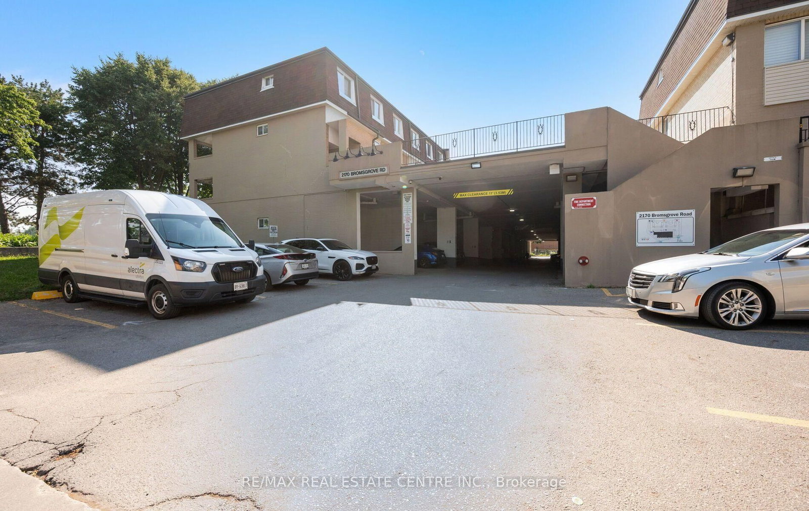 2-2170 Bromsgrove Rd, Mississauga — 2