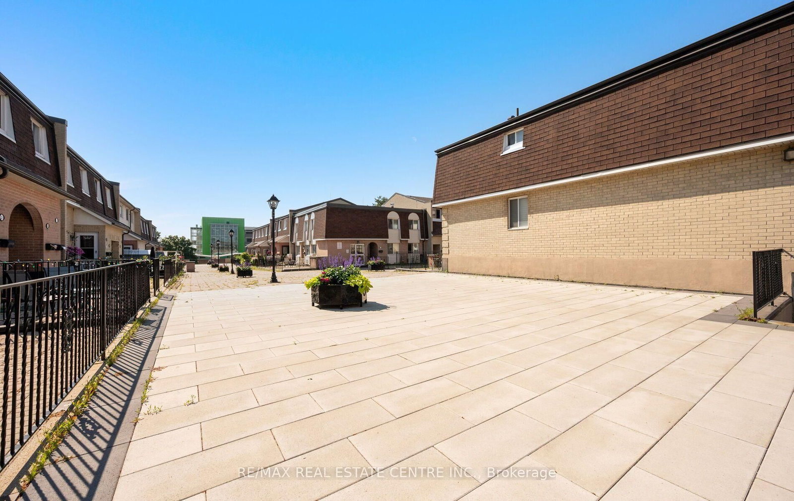 2-2170 Bromsgrove Rd, Mississauga — 36