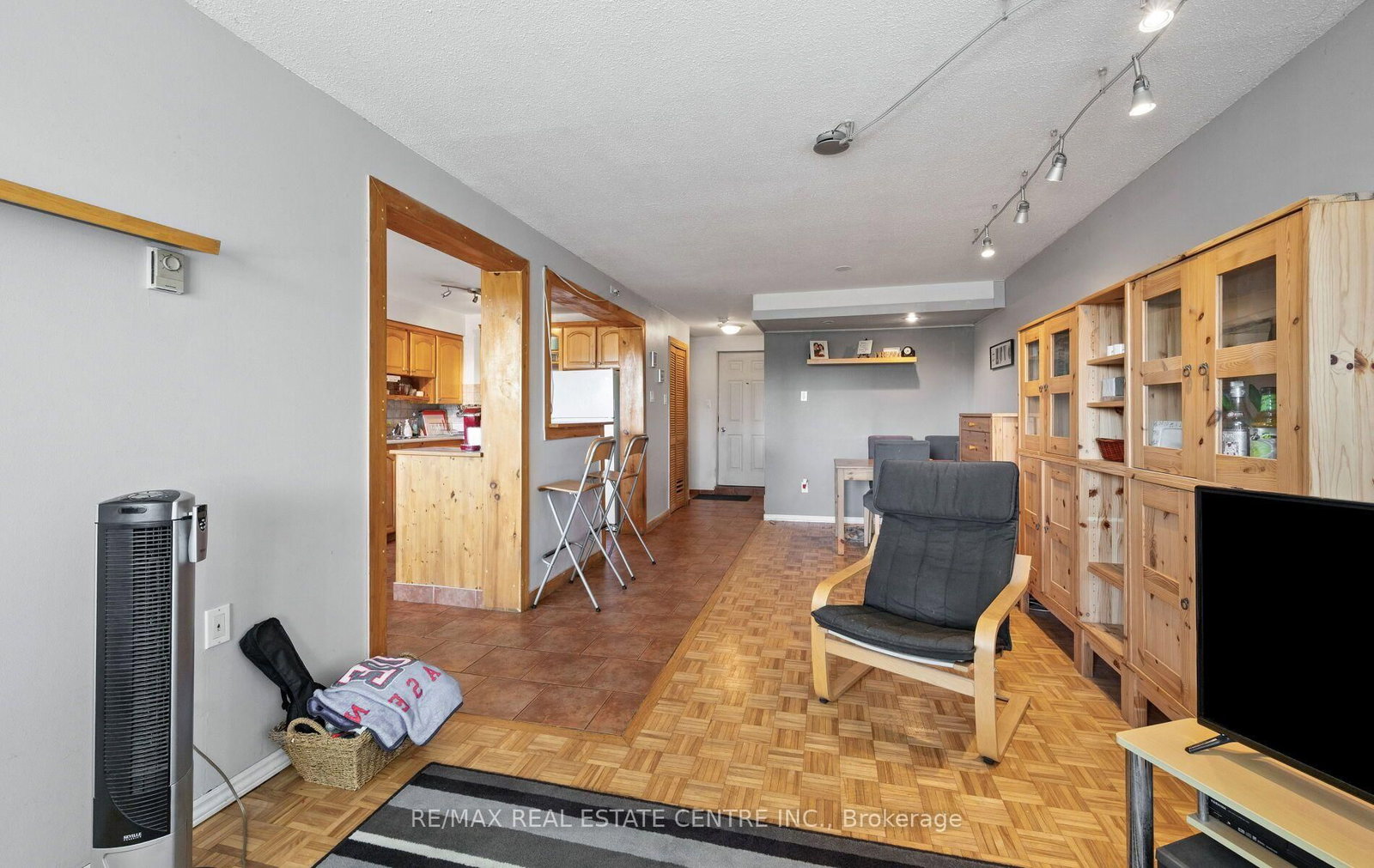2-2170 Bromsgrove Rd, Mississauga — 8