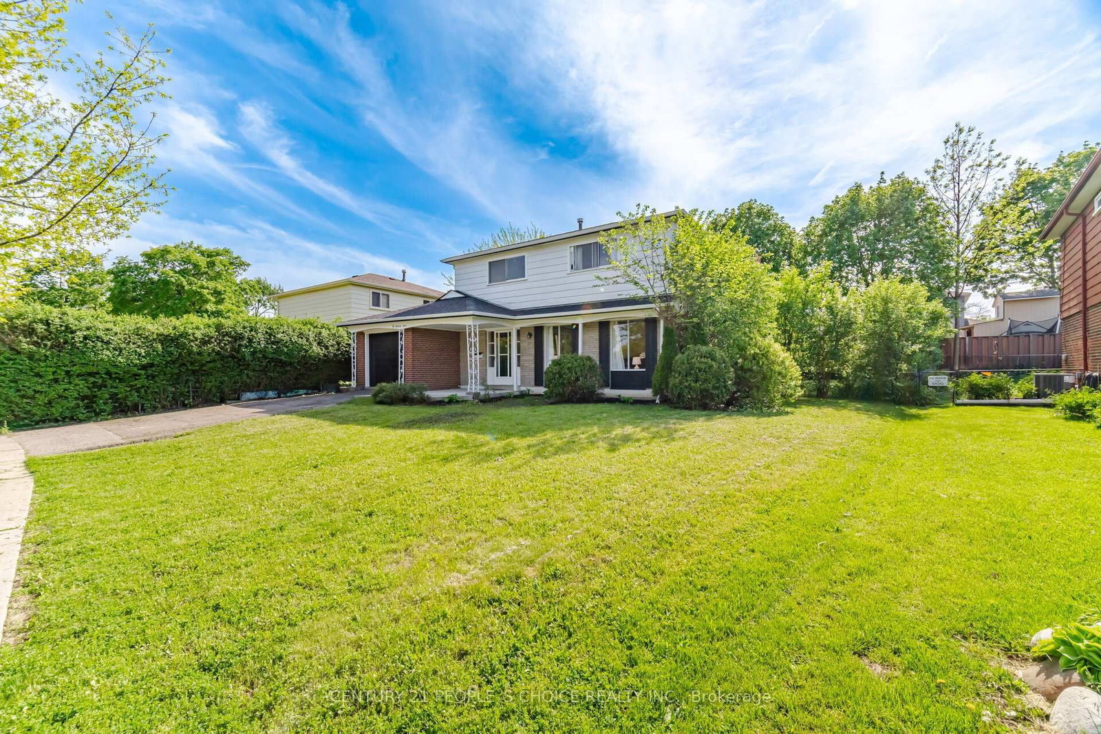 4 Furness Cres, Toronto — 2